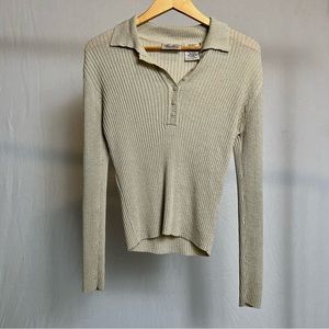 women's creme slim-fitting long sleeve